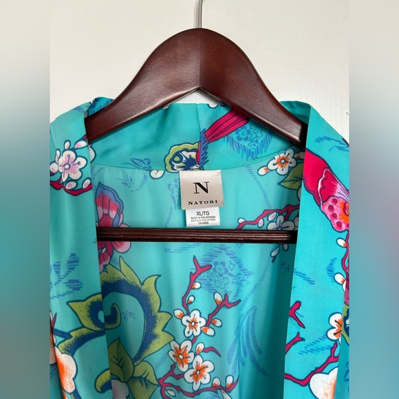 Natori Caterina Robe - Picture 4 of 16